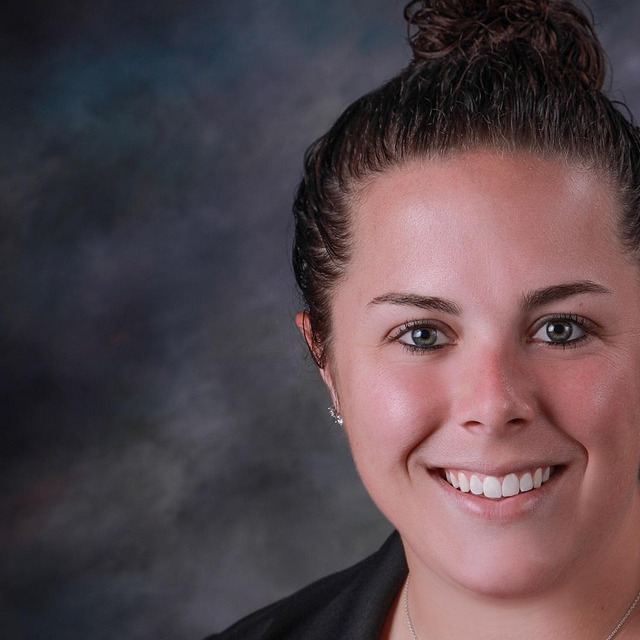 professional headshot business woman